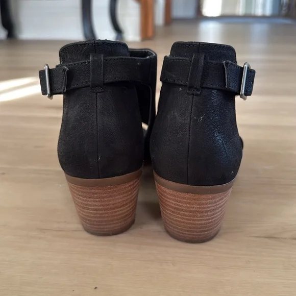 Elegant Black Women's Peep-Toe Shoes** Lucky Brand Size 8 1/2 - Picture 3 of 7